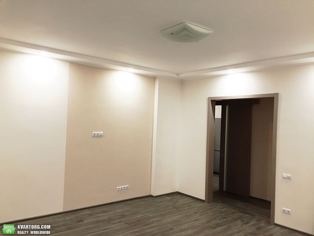 Sell 4-room apartment. Киев,  Антоновича — photo 4
