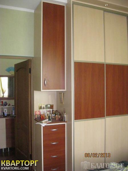 Sell 2-room apartment. Киев,  Почайнинская — photo 4