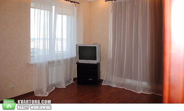 Sell 2-room apartment. Киев,  ул. Срибнокильская — photo 2