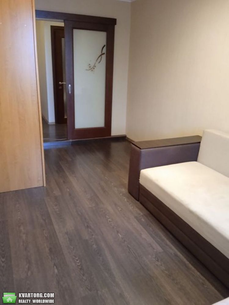 Sell 2-room apartment. Киев,  Соломенская — photo 3
