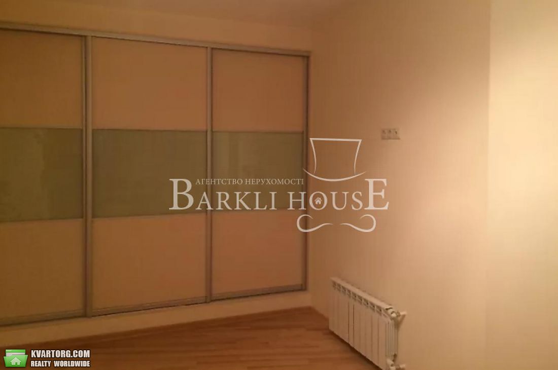 Rent out 3-room apartment. Киев, лобановского — photo 9