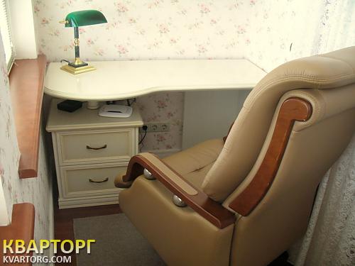 Rent out 2-room apartment. Киев,  Шота Руставели — photo 4