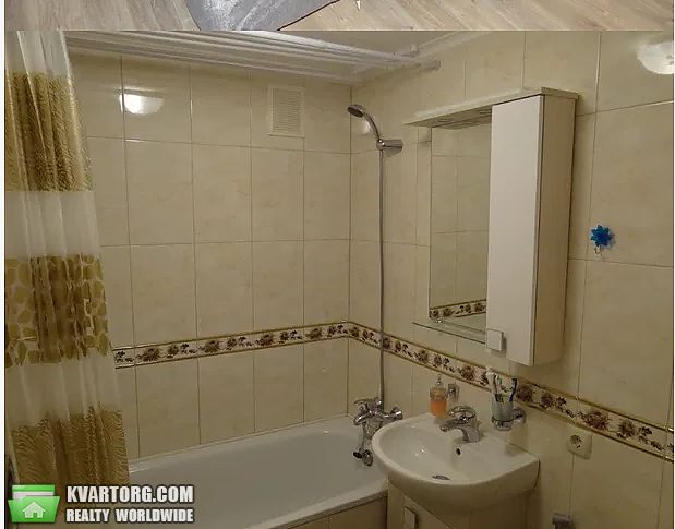 Rent out 1-room apartment. Киев, Иорданская — photo 3