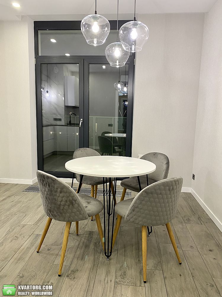 Sell 2-room apartment. Киев, Набережно-Рыбальская — photo 3