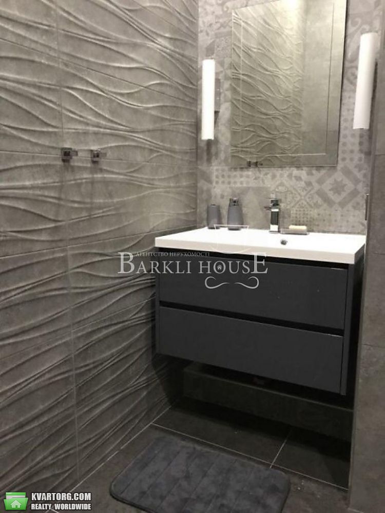 Rent out 3-room apartment. Киев,  Филатова — photo 9