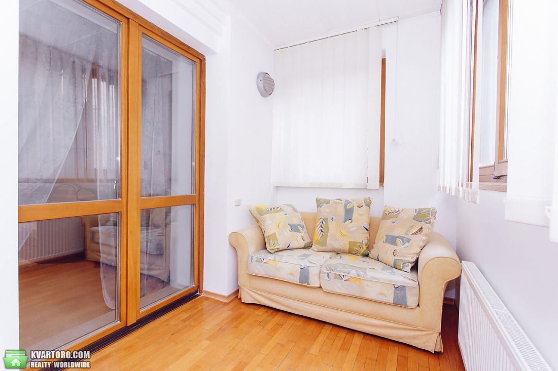 Sell 3-room apartment. Киев,  Клиническая — photo 5