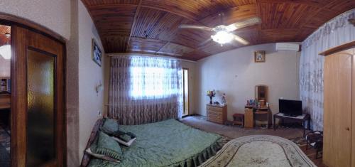 Sell 3-room apartment. Одесса, улица Сергея Ядова — photo 1