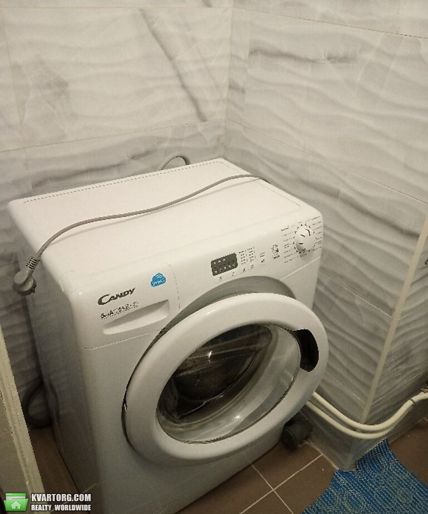 Rent out 1-room apartment. Киев,  Дегтяревская — photo 8