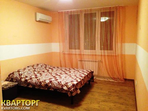Rent out 2-room apartment. Киев,  Гмыри — photo 4