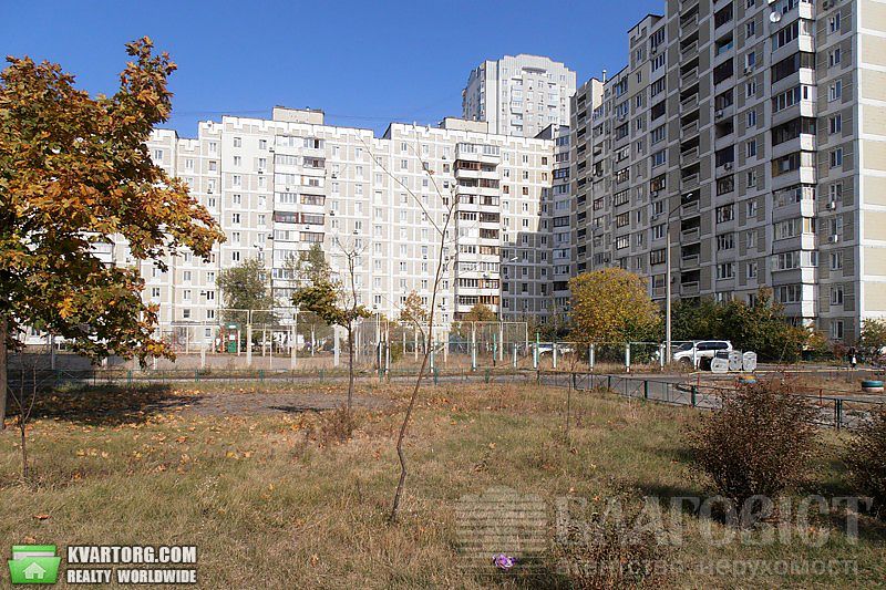 Sell 1-room apartment. Киев,  Лаврухина — photo 2