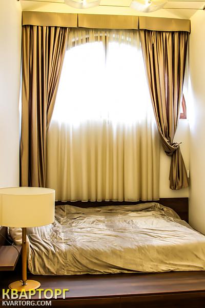Sell 5-room apartment. Одесса, Педагогический пер. — photo 2