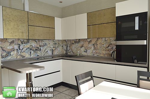 Sell 3-room apartment. Киев,  Драгомирова — photo 8