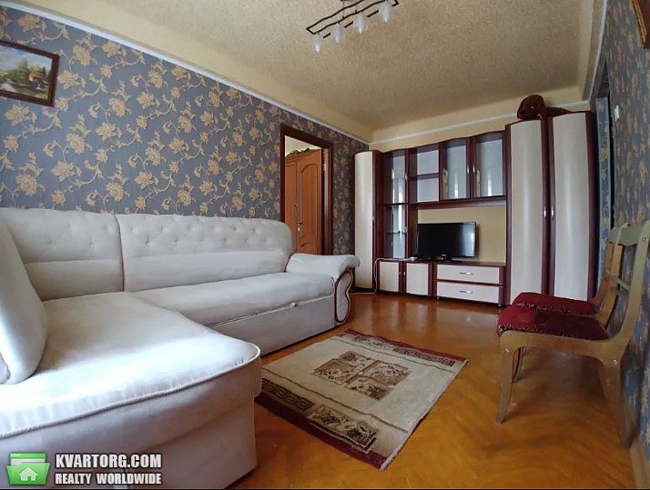 Rent out 2-room apartment. Киев,  Энтузиастов — photo 1