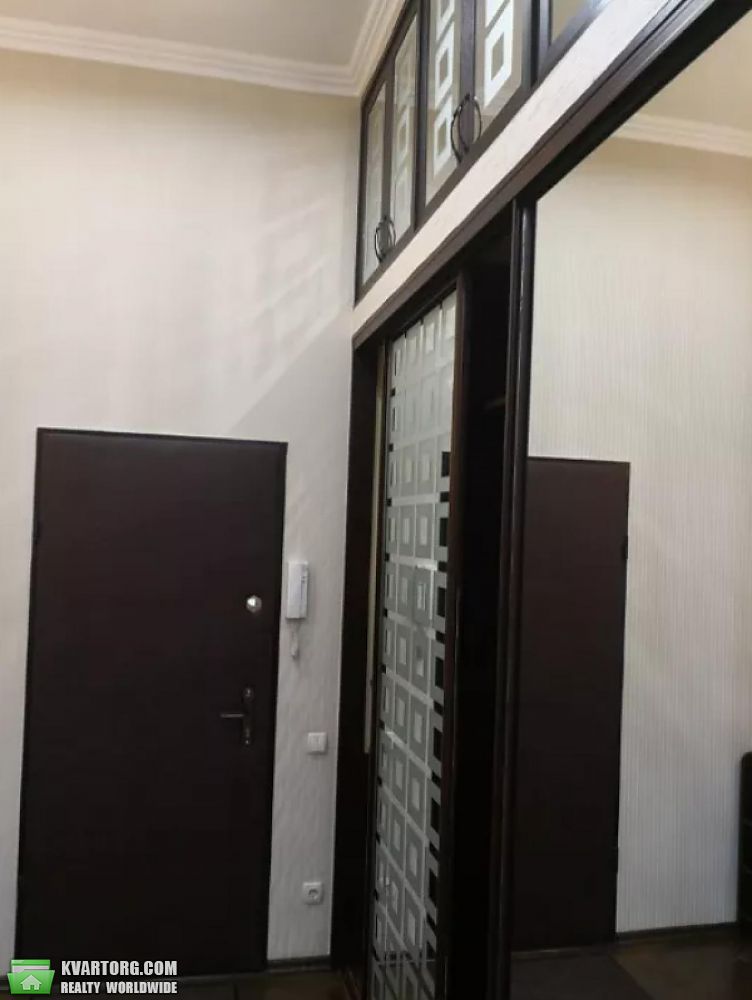 Rent out 2-room apartment. Киев, липинского — photo 8