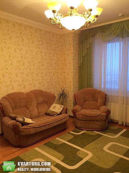 Rent out 2-room apartment. Киев, ул. Оболонская Набережная — photo 3