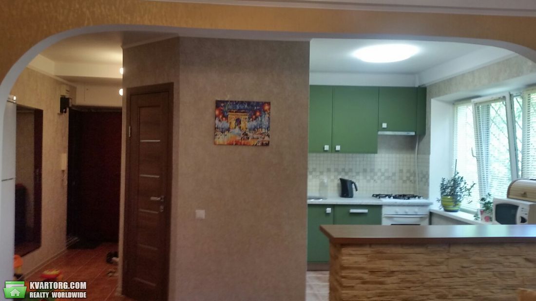 Rent out 2-room apartment. Киев,  Стальского — photo 3