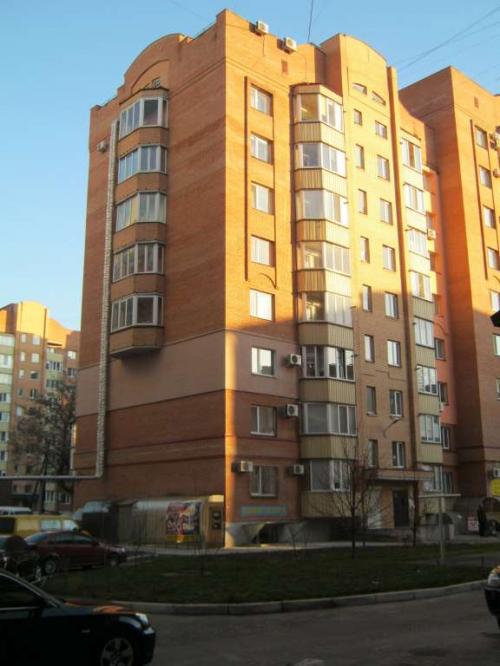 продам торговую площадь. Полтава,  Артема - фото 1