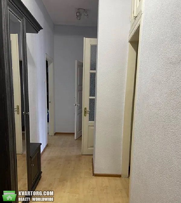 Sell 2-room apartment. Киев,  Белорусская — photo 3