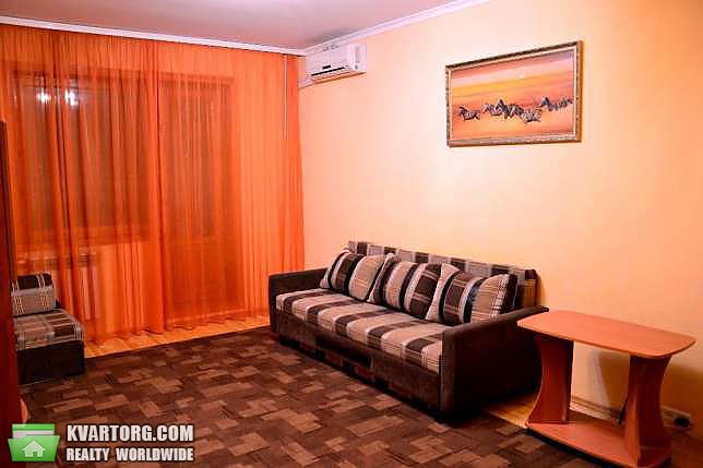 Sell 2-room apartment. Киев,  Срибнокильская — photo 1