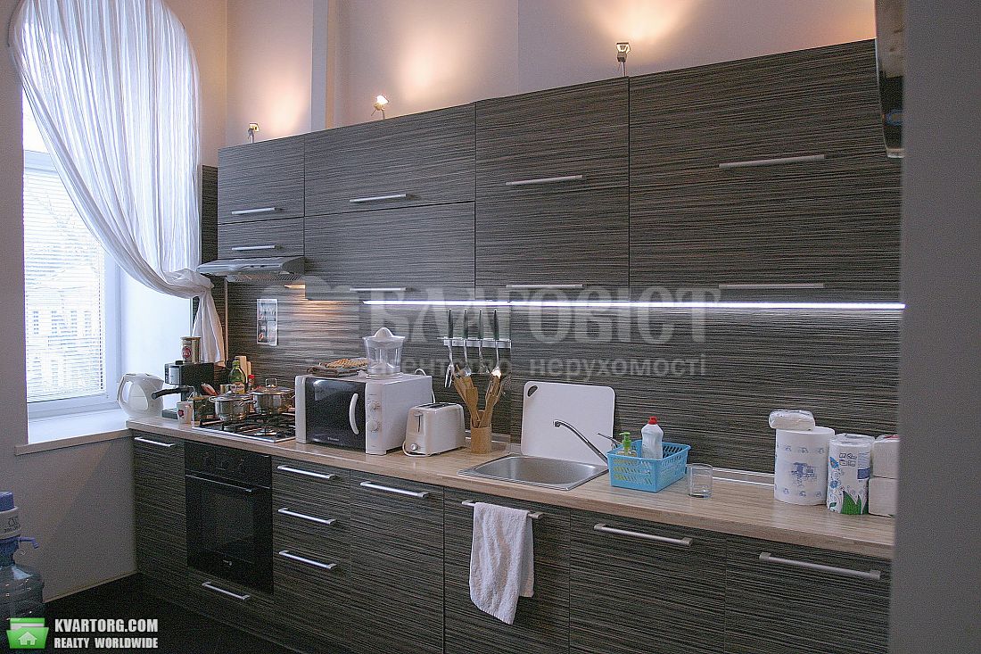 Rent out 2-room apartment. Киев,  Малая Житомирская — photo 7