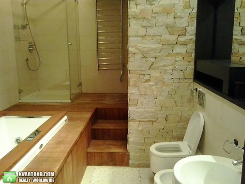 Rent out 4-room apartment. Киев, Коновальца — photo 6