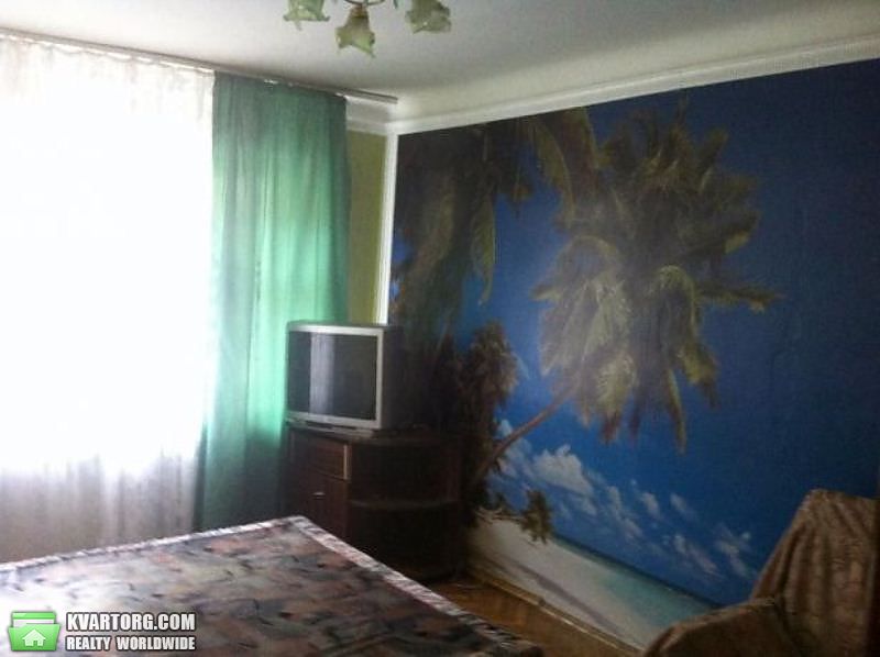 Sell 2-room apartment. Киев,  Кустанайская — photo 1