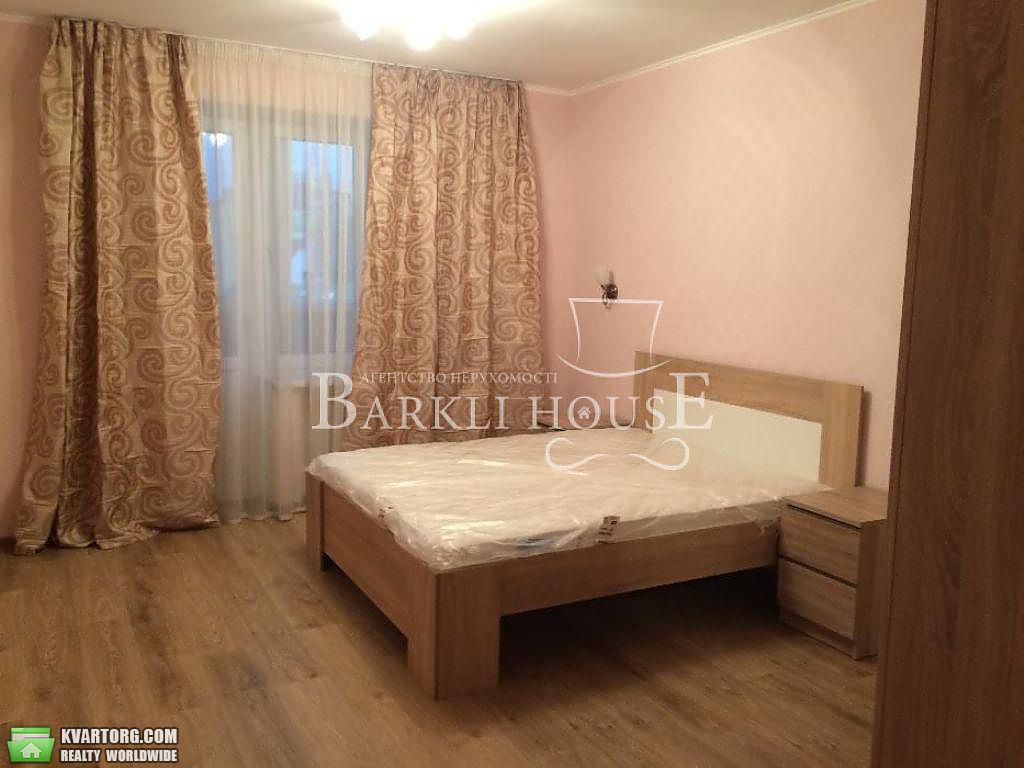 Rent out 3-room apartment. Киев,  Гончара — photo 1