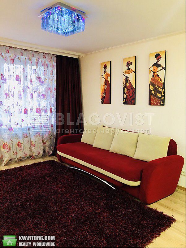 Rent out 1-room apartment. Киев,  Жилянская — photo 5