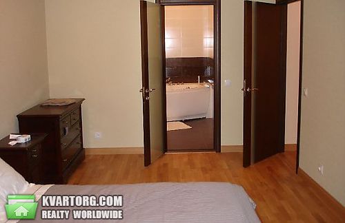 Rent out 2-room apartment. Киев, Срибнокильская — photo 5