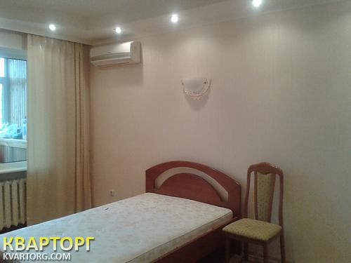 Rent out 3-room apartment. Киев,  Тимошенко — photo 1