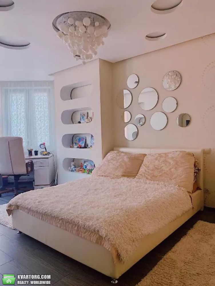 Rent out 3-room apartment. Киев,  Полтавская — photo 3