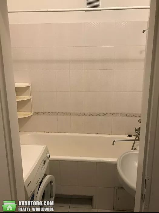 Rent out 2-room apartment. Киев,  Мазепы — photo 5