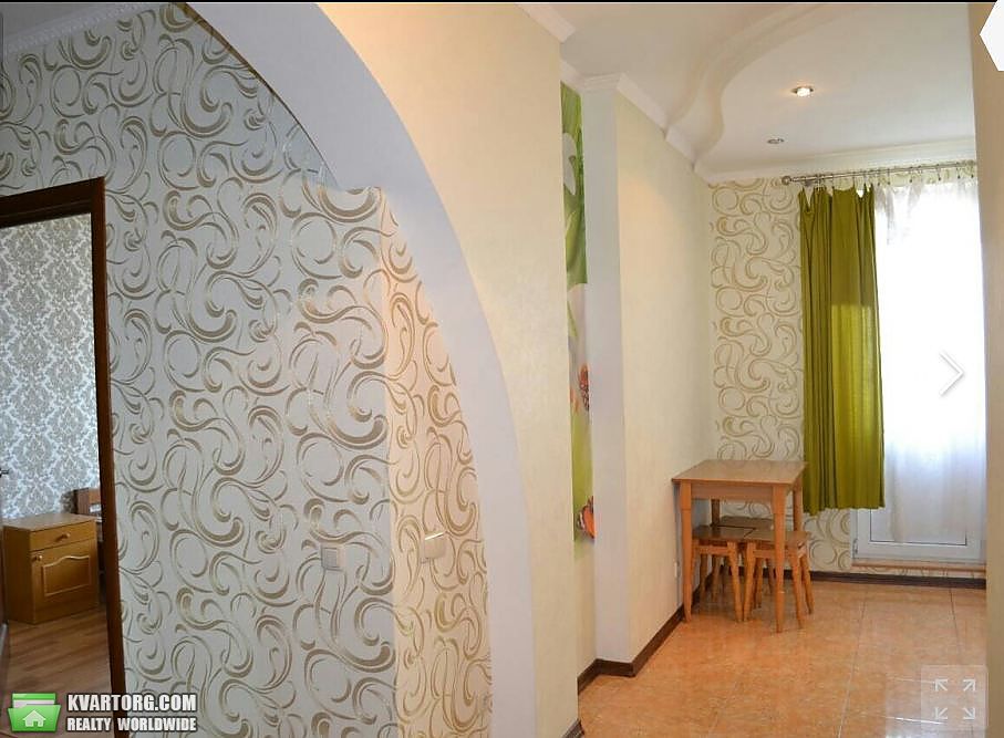 Rent out 1-room apartment. Киев,  Харьковское шоссе — photo 2