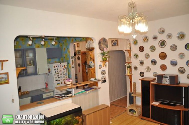 Sell 3-room apartment. Киев,  Довнар-Запольского — photo 3