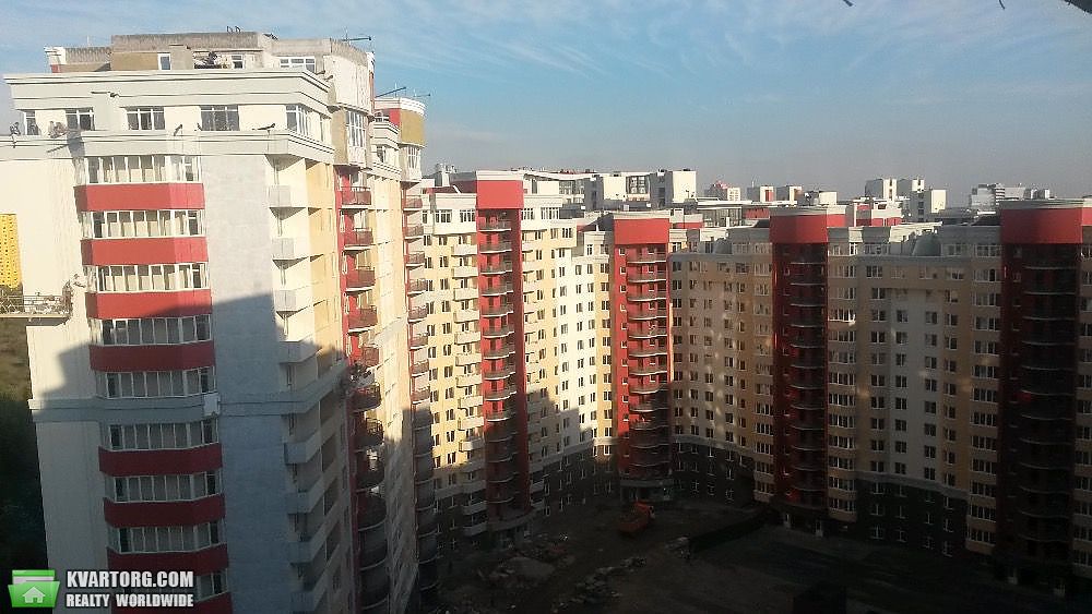 Sell 3-room apartment. Киев,  Ломоносова — photo 1