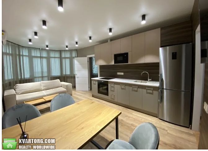 Rent out 2-room apartment. Киев,  Черновола — photo 4