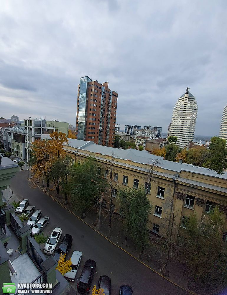 Rent out 4-room apartment. Днепропетровск, Ефремова — photo 2