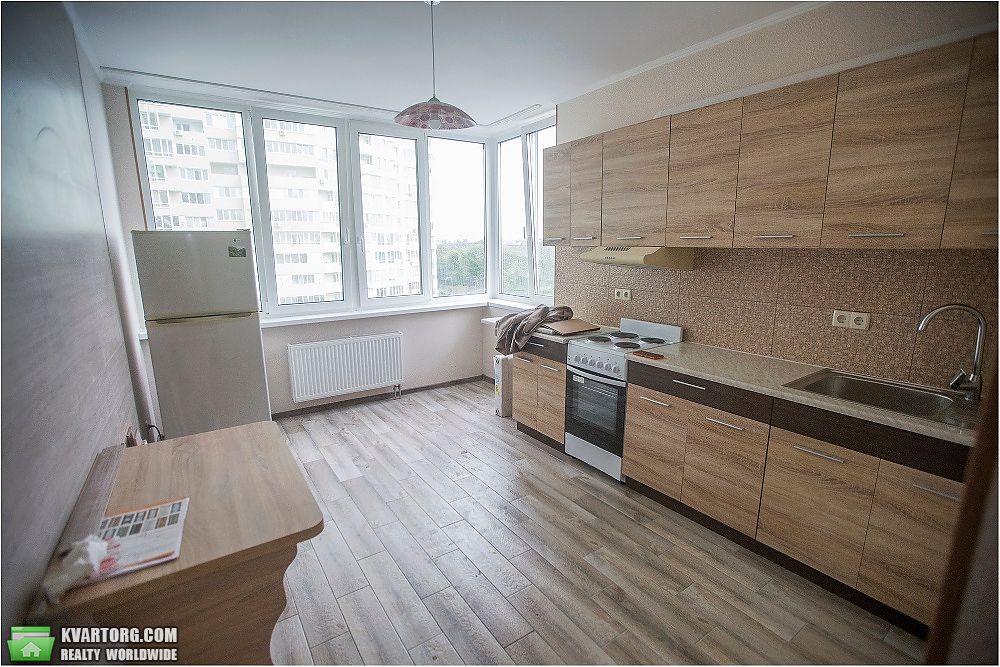 Rent out 1-room apartment. Киев, Донца — photo 6
