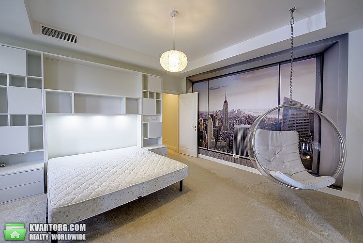 Rent out house. Киев, Солнечная — photo 1