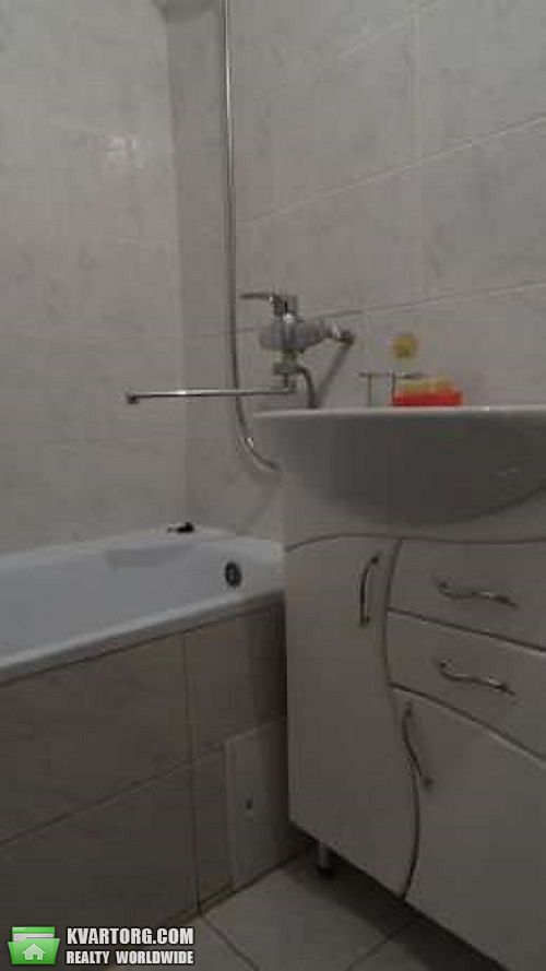 Sell 2-room apartment. Киев,  Маяковского — photo 6