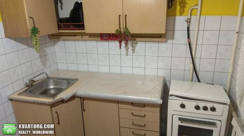 Sell 1-room apartment. Киев,  Приречная — photo 1