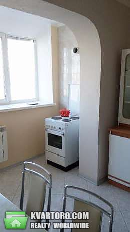 Rent out 2-room apartment. Киев,  Здолбуновская — photo 3