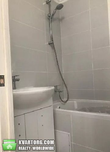 Rent out 2-room apartment. Киев,  Якубовского — photo 1