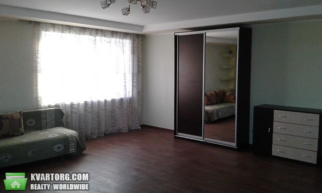 Rent out 1-room apartment. Киев, харченка — photo 1