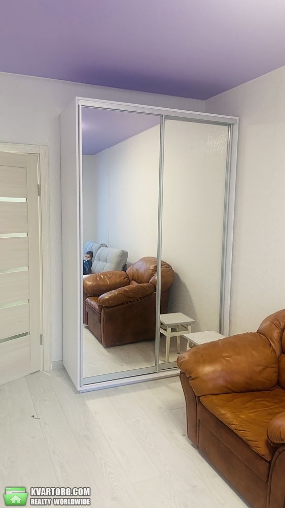 Rent out 1-room apartment. Киев,  Каховская — photo 2