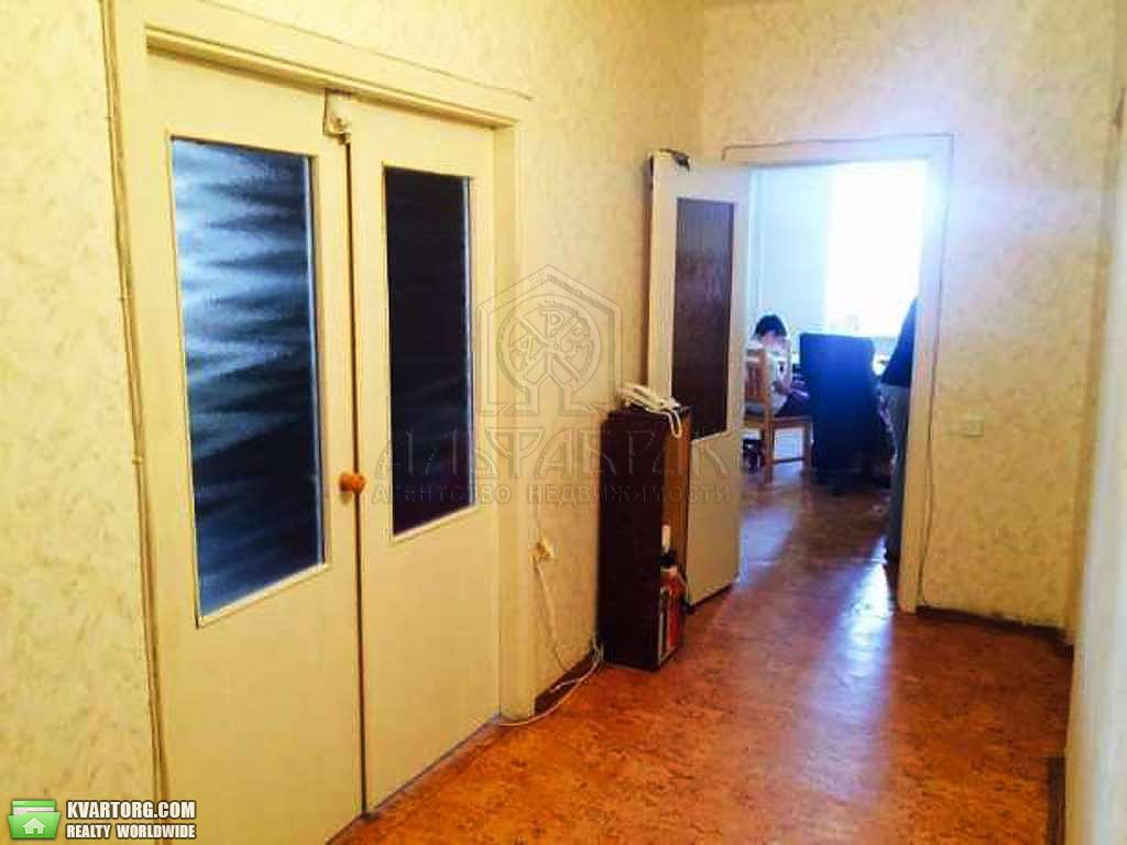 Sell 4-room apartment. Киев,  Бориспольская — photo 3
