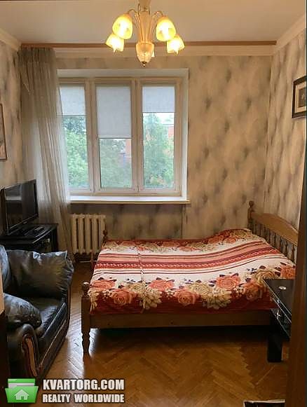 Rent out 2-room apartment. Киев,  Стадионная — photo 2