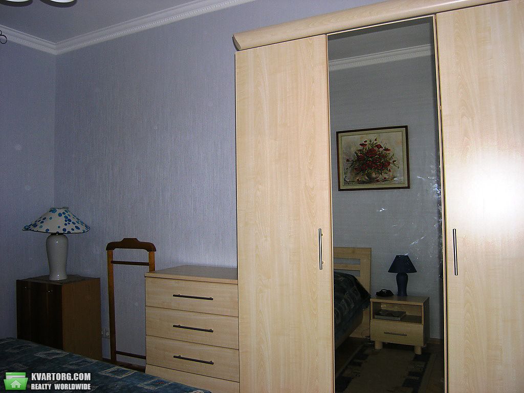 Rent out 2-room apartment. Киев,  Большая Васильковская — photo 8