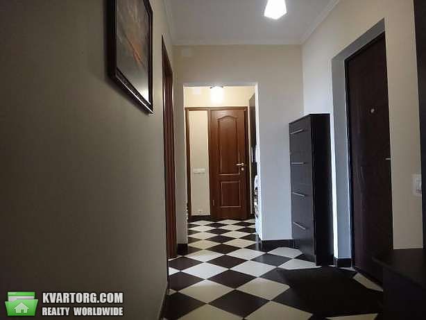 Rent out 2-room apartment. Киев,  Харьковское шоссе — photo 4