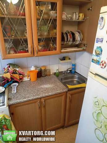 Sell 2-room apartment. Киев,  Приречная — photo 4
